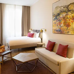 Maison Montgrand-vieux Port Aparthotel Marseilles