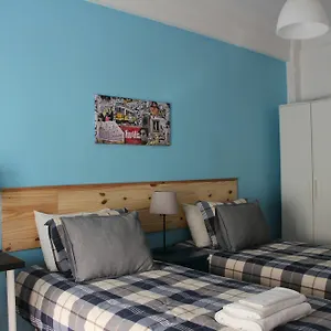 https://tripgeo-guesthouse.hotels-lisbon-portugal.com